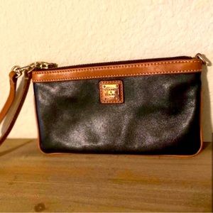 Dooney & Burke Black/Tan Wristlet